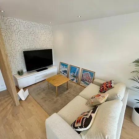 Apartment Pgh N19-centre-ville, A 200m, Parking Prive *
