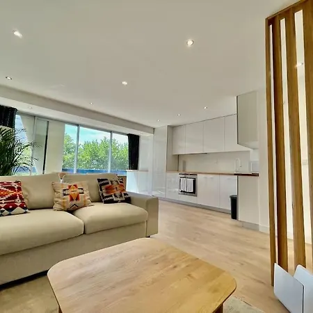 Pgh N19-centre-ville, A 200m, Parking Prive Apartment *