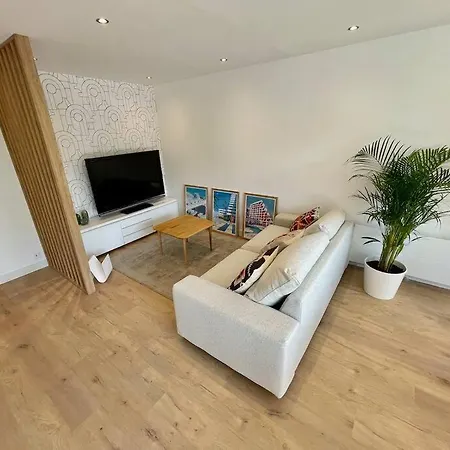 Pgh N19-centre-ville, A 200m, Parking Prive Apartment *